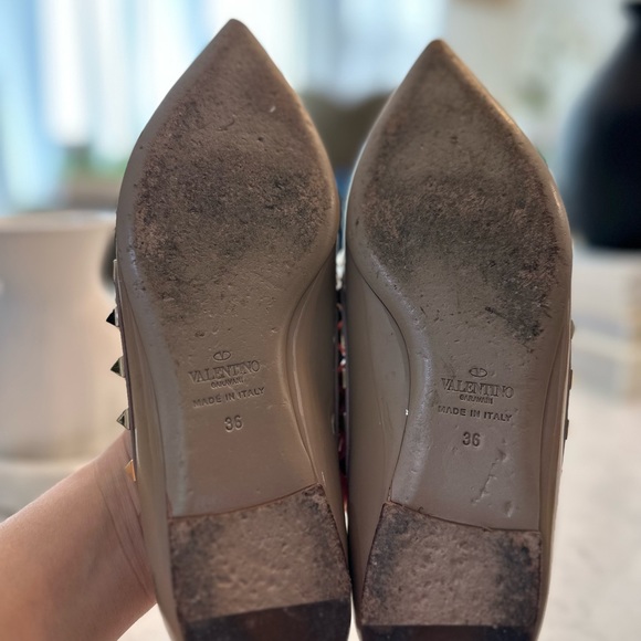 VALENTINO PATENT ROCKSTUD - Picture 3 of 4